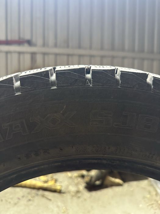 Dunlop комплект зимних шин