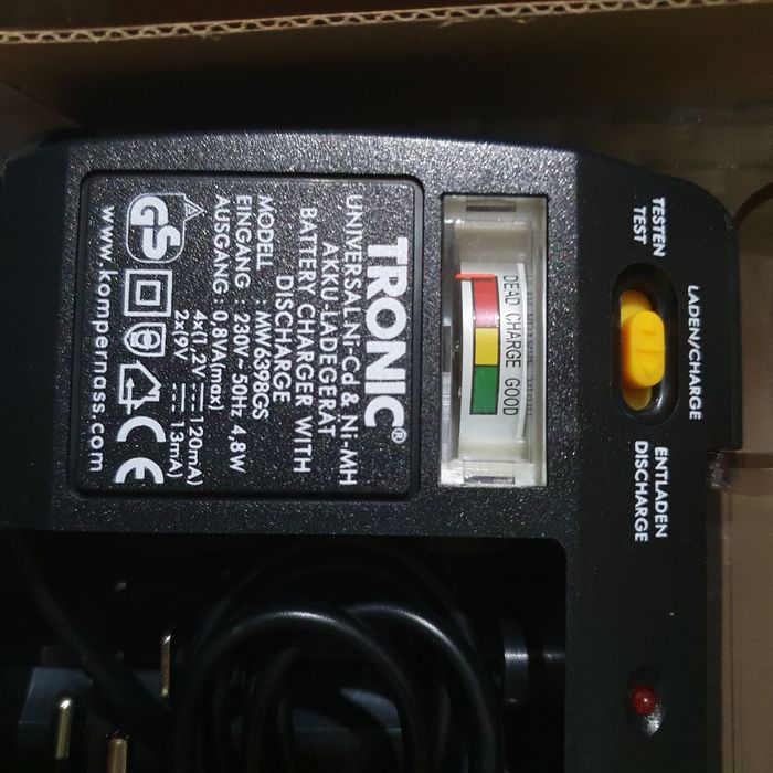 Încărcător baterii Tronic ni-mh ni-cd 1.2v 9v