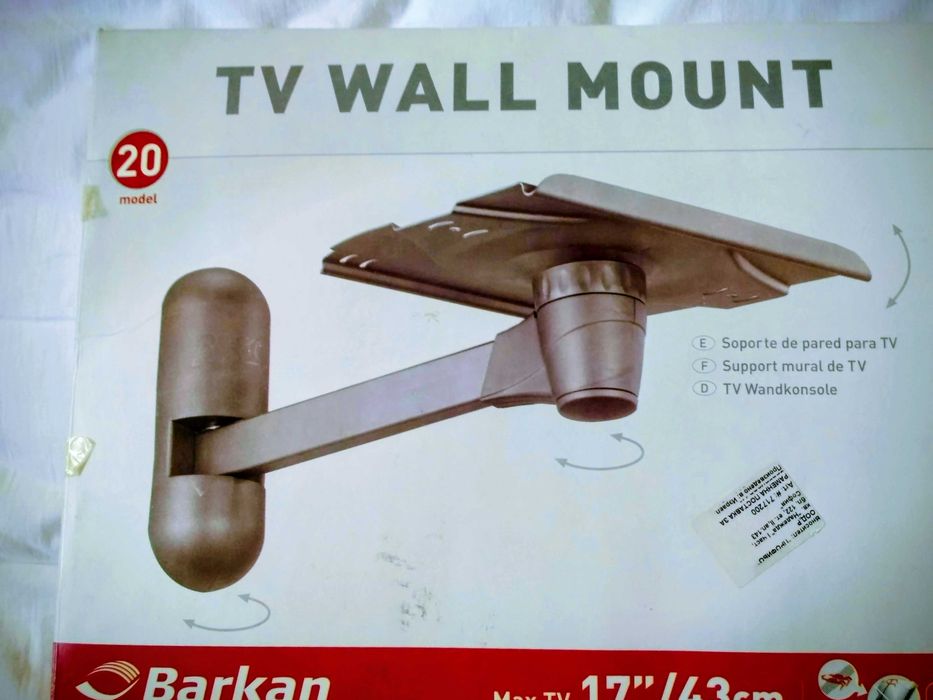 Продавам нова стойка за телевизор за/на стена