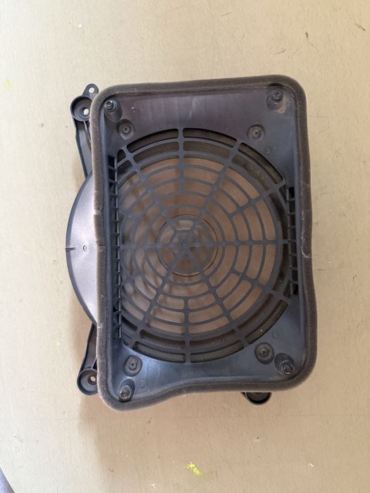 Boxa subwoofer audi a6 c7 4g berlina