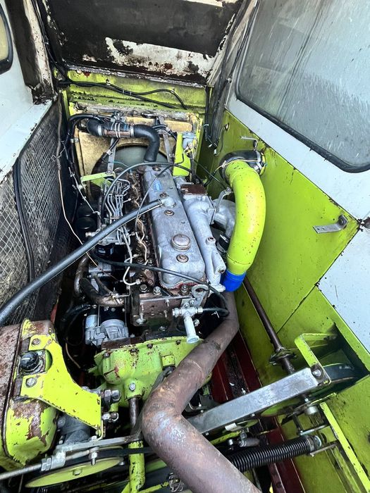 Vând combină  claas