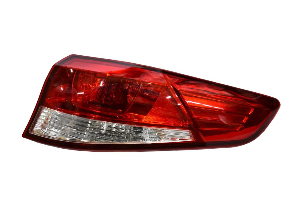 Фонарь (наружный) RH Rio 4 15-  седан