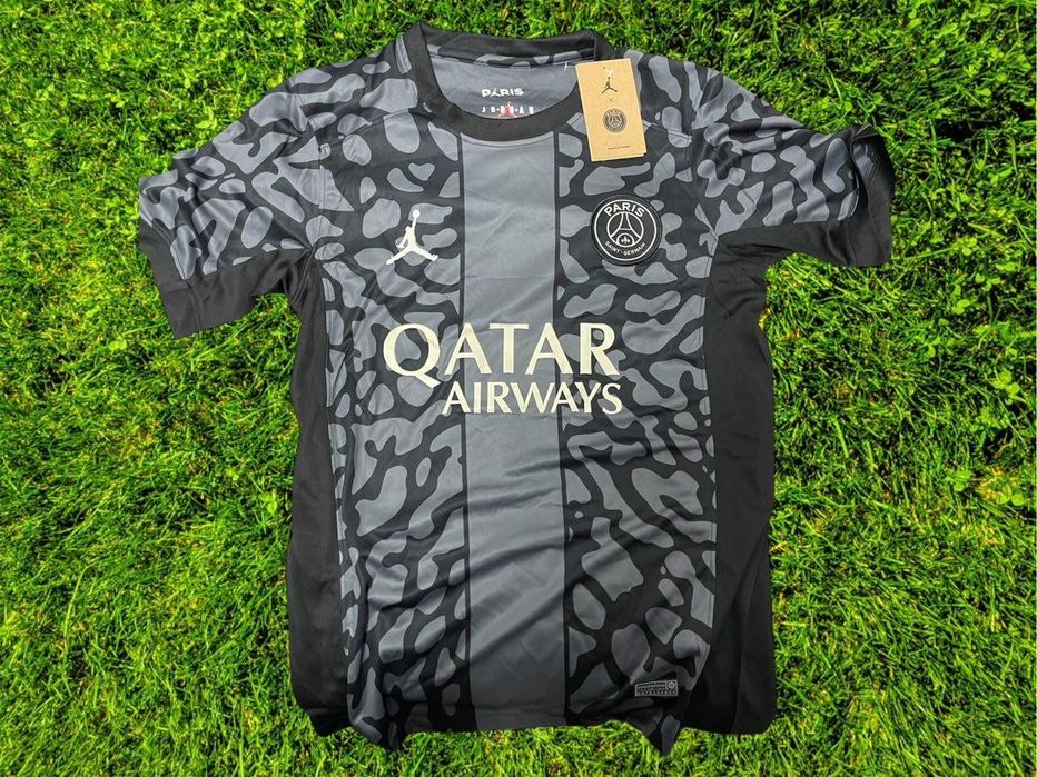 Tricouri fotbal Jerseyro