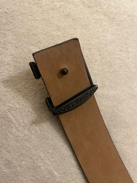 Колани на Louis Vuitton