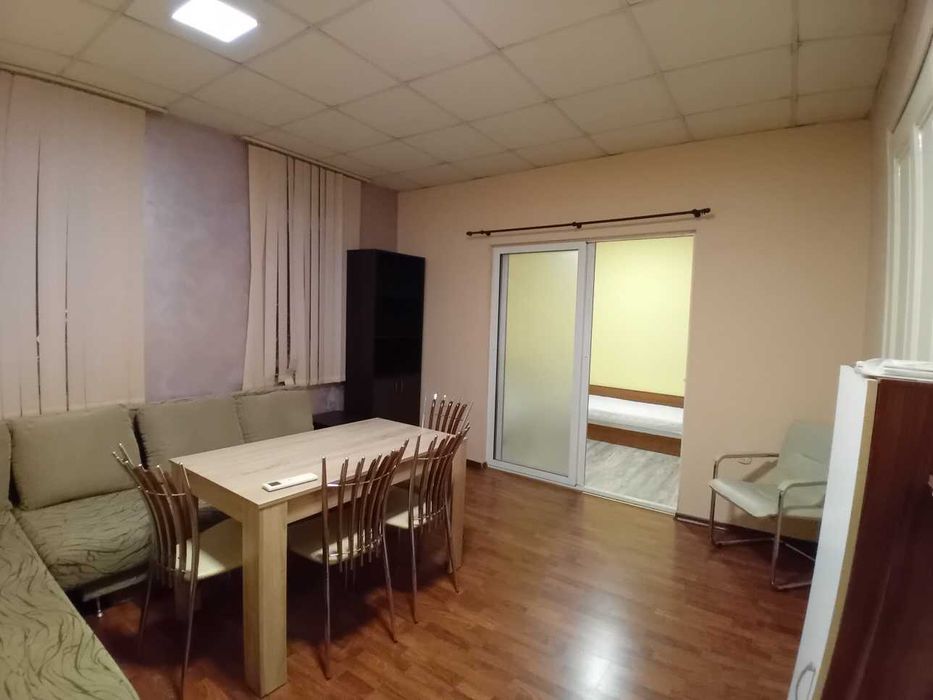 Дава се под наем Тристаен апартамент в София, Център - 115 кв.м за 714 € - Снимка #3