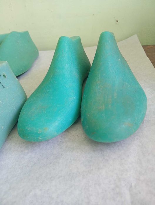 Пластмасови калъпи за детски, дамски и мъжки обувки