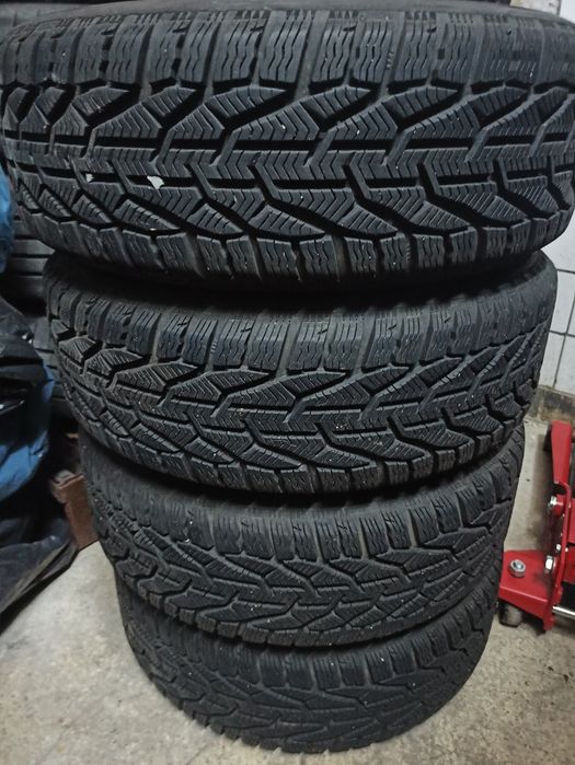 Roți și anvelope iarnă 205/55R16