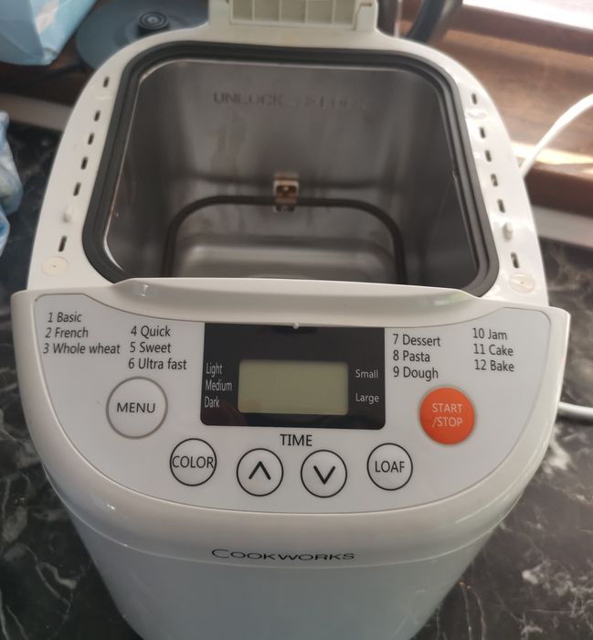 Aparat de facut paine