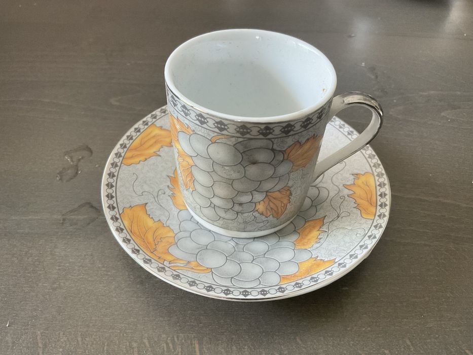 Колекция от Yamasen порцеланови чаши за кафе