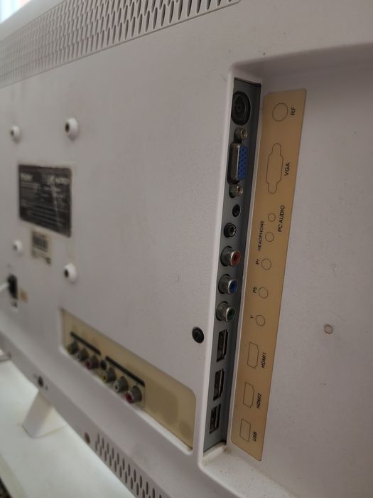 HAIER 24" телевизор (монитор)