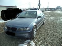 dezmembrez bmw 318 i din 2004 motor 2,0 benzina