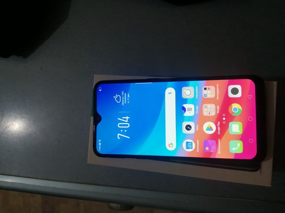 Продам телефон Oppo A5S 2019 3/32GB