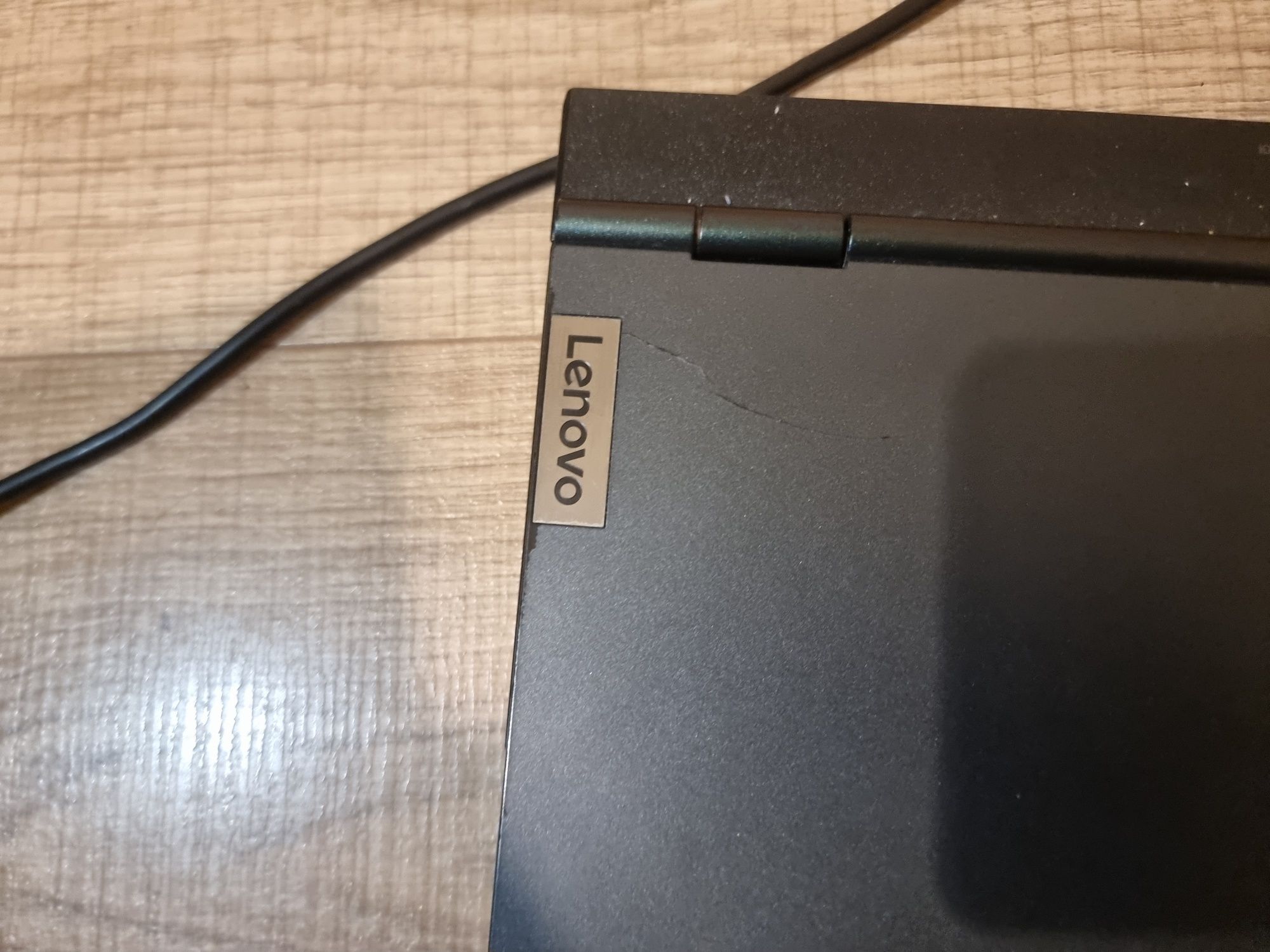 Гейминг лаптоп Lenovo legion 5 gtx 1650 ti