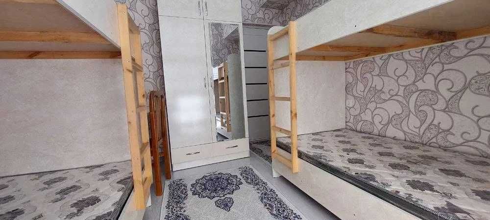 Продается 4-комнатная квартира в доме BB Stroy район Мирзо-Улугбека;