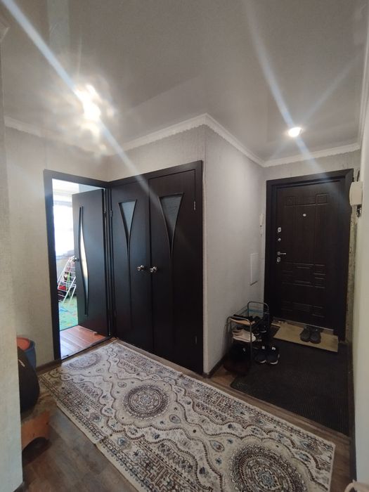 Срочно продам 4 комнатную квартиру