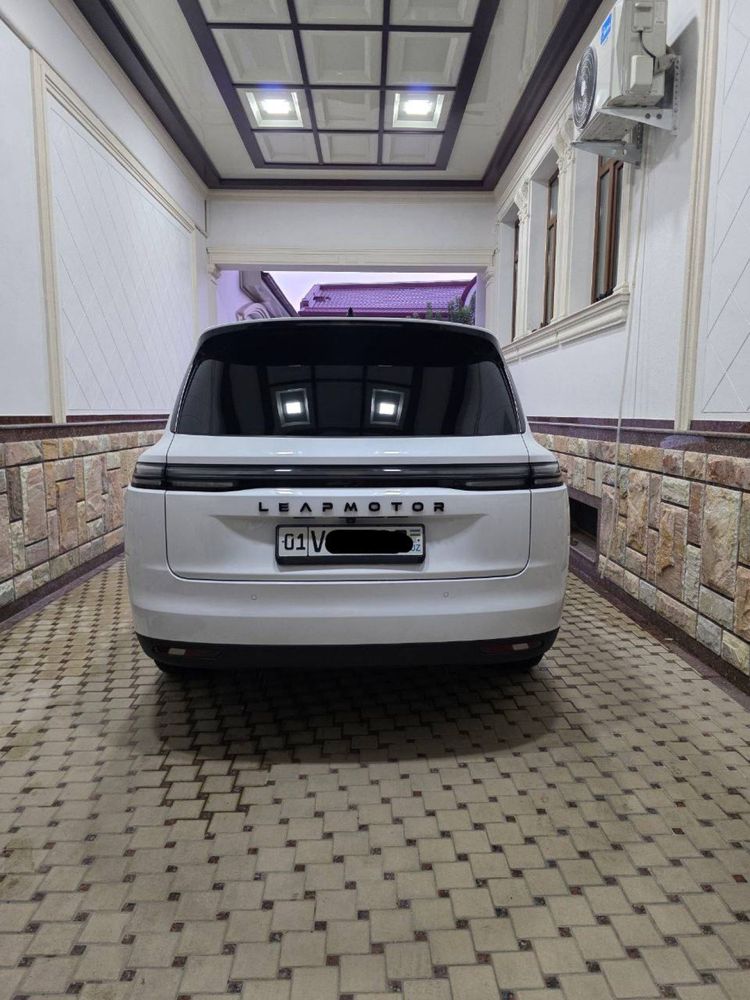 Leapmotor C16 Hibrid Срочно сотилади
