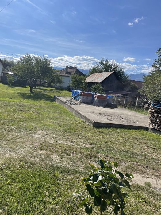 Casa de vanzare + teren de 3500 mp in Arpasu de Sus jud Sibiu