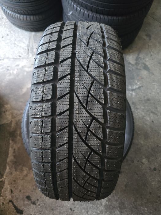 Evergreen 215/45 R17 87H MS iarnă NOI