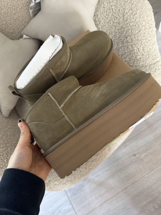 Къси ботуши UGG Antilope