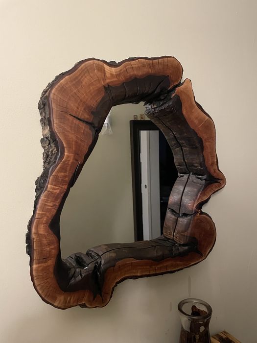 Ръчно изработени огледала от дърво и смола