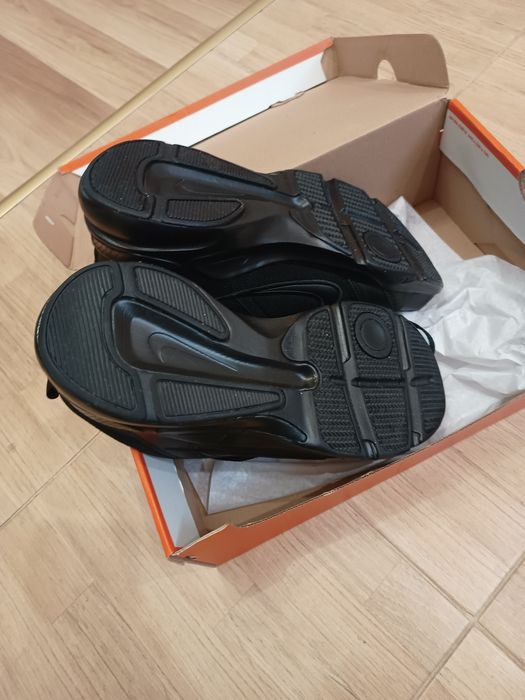 Маратонки Найк  N45