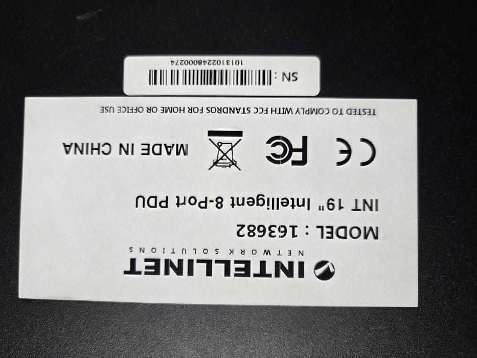 PDU smart Intellinet 19'' 1U 110V/240V/16A 8 prize C13