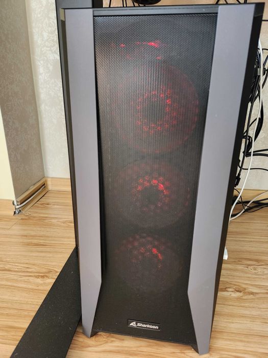 PC Gaming Ryzen 5 7600X cu placă video GIGABYTE GeForce RTX 4070