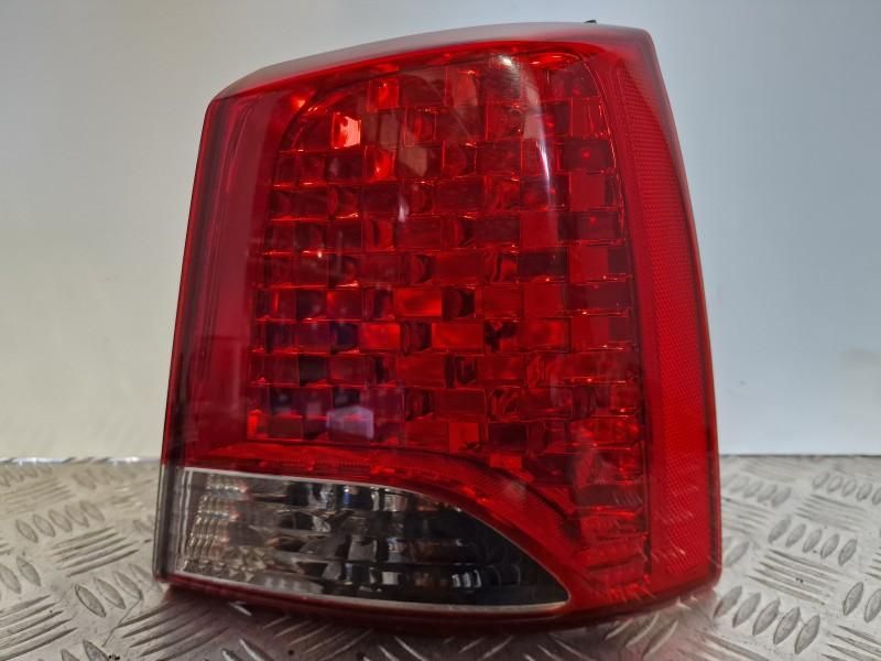 Stop cu soclu bec aripa dreapta Kia Sorento