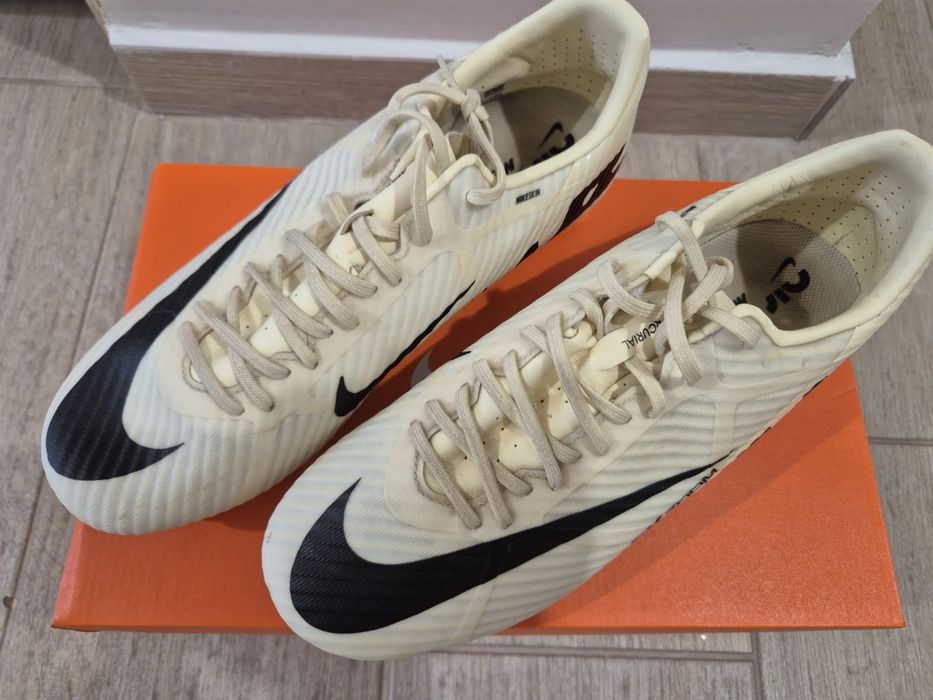 Adidasi fotbal Air Zoom