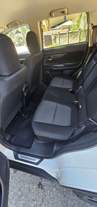 Vand Misubishi Outlander 3  2019 2.2d euro6 fara adblue