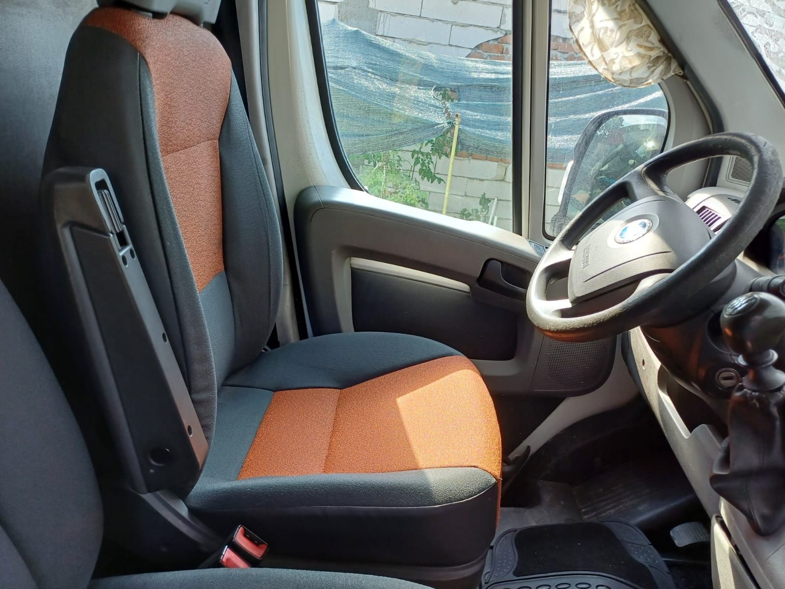 Dubă Fiat Ducato