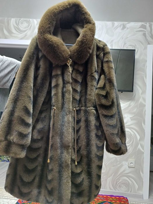 Продам  эко  шубу
