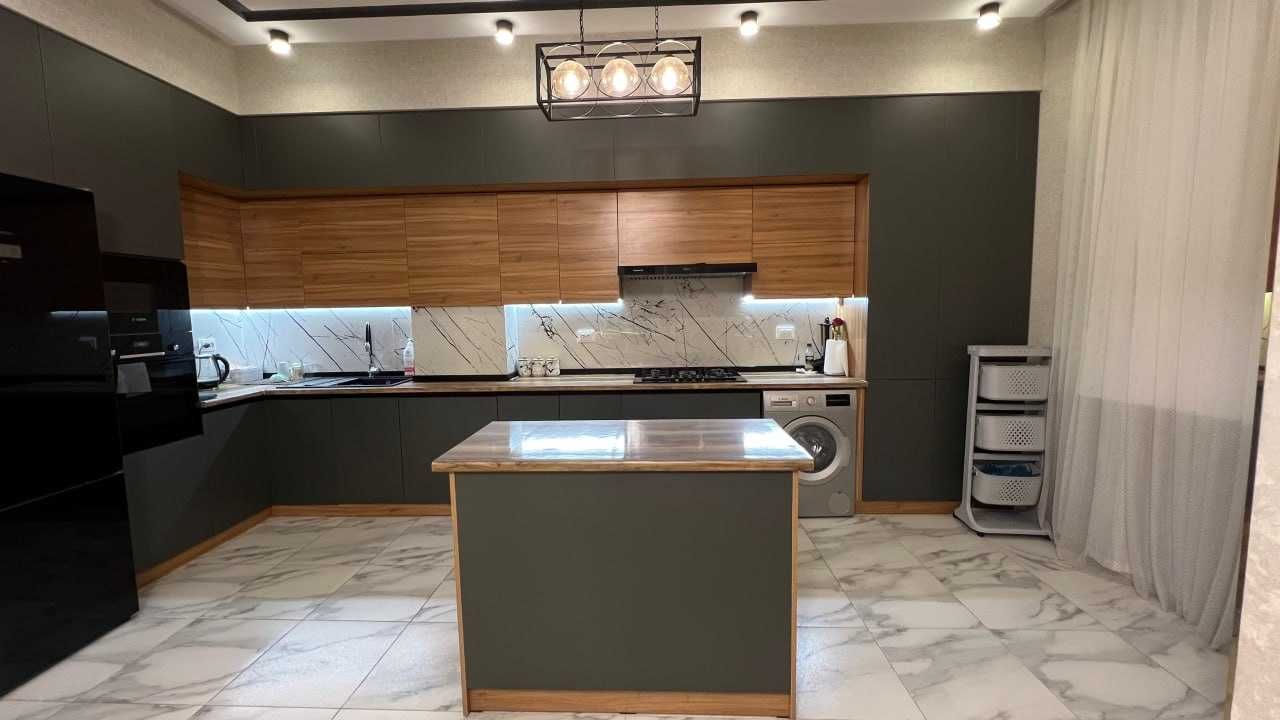 Новостройка. British house. 4\3\7. Евро. Мебель, техника. Парковка. TR