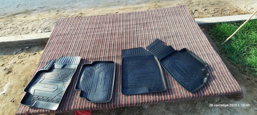 Полики для Оникса