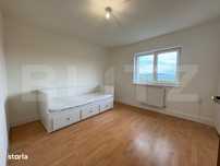 Apartament de vanzare, cu 3 camere decomandate in zona Manastur