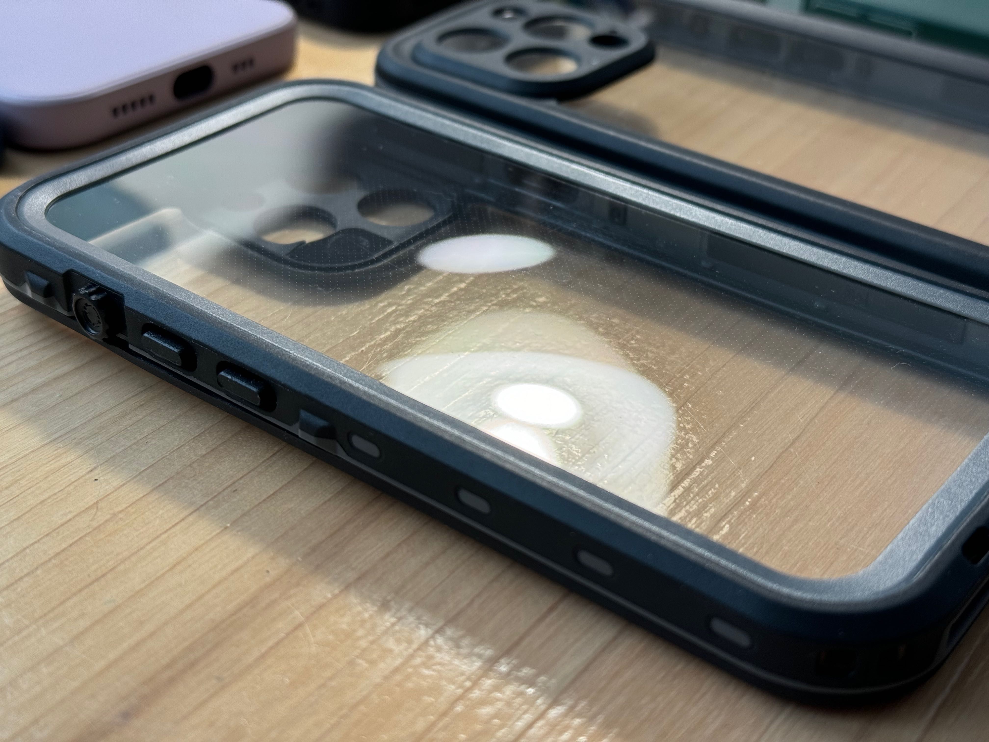 Set huse iPhone 13 Pro, Husa Silicon / Slim / Waterproof / Transparent