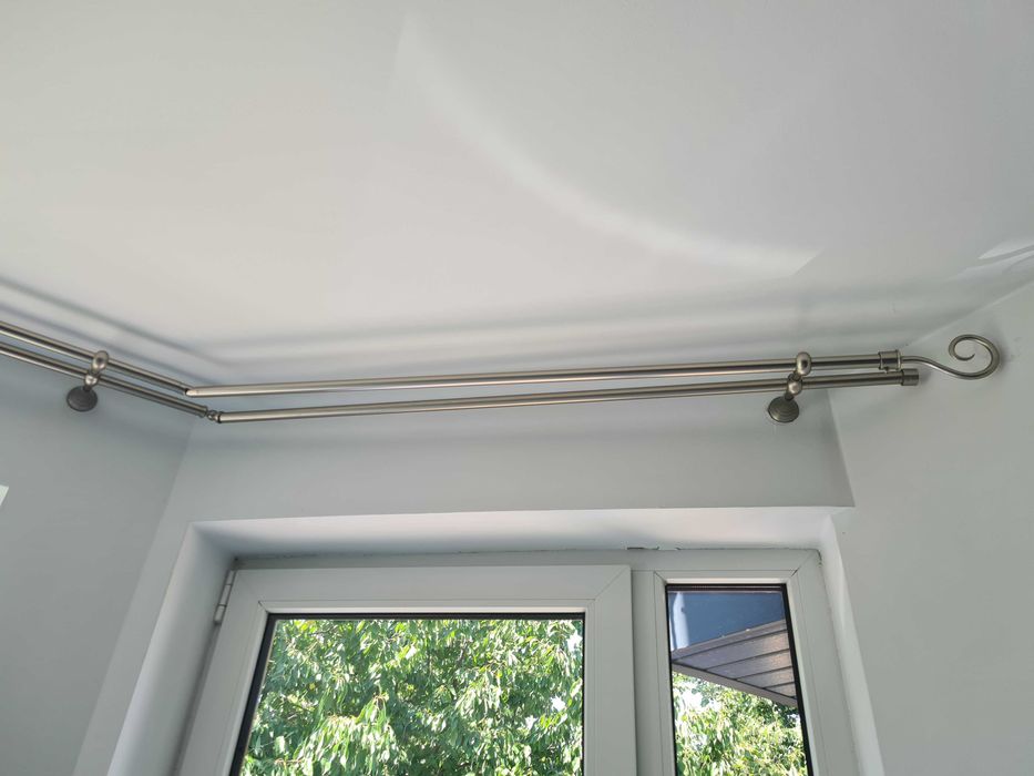 Galerie perdea metalica