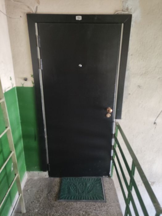 Продава се Тристаен апартамент в София, Толстой - 64 кв.м за 2110 €/кв.м - Снимка #3