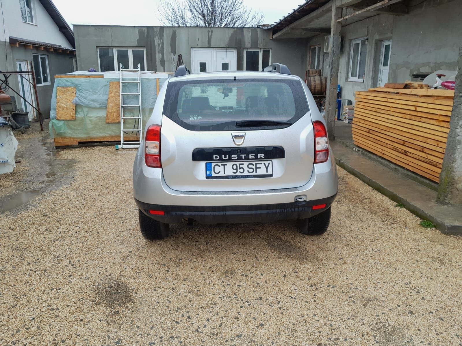 Dacia Duster 2015