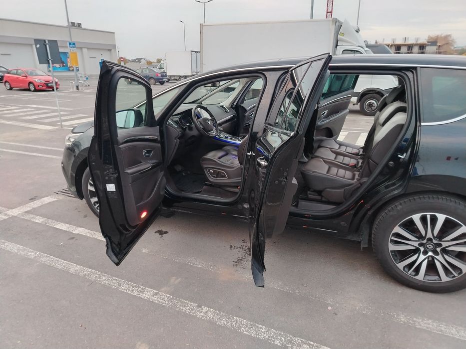 Renault ESPACE =Initiale paris=