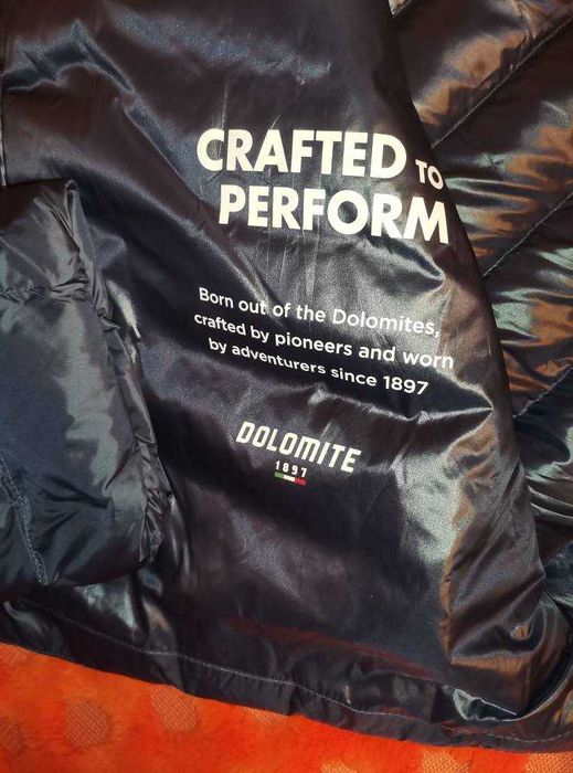 DOLOMITE Hood Gard
Мъжко изолирано яке НОВО-без етикета