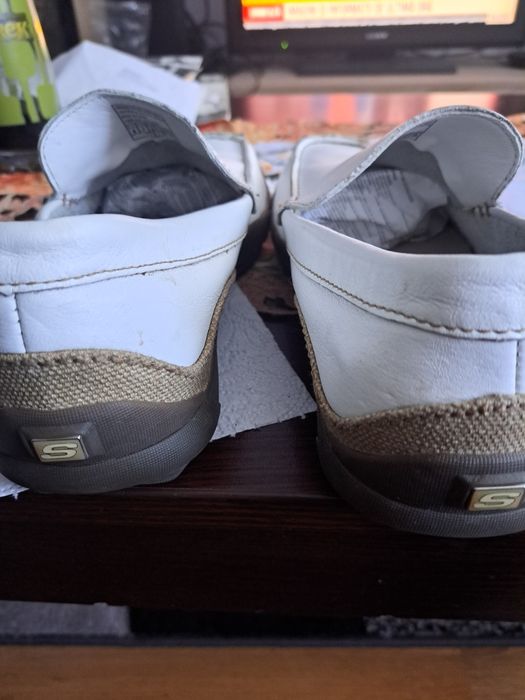 Pantofi piele Skechers nr.41