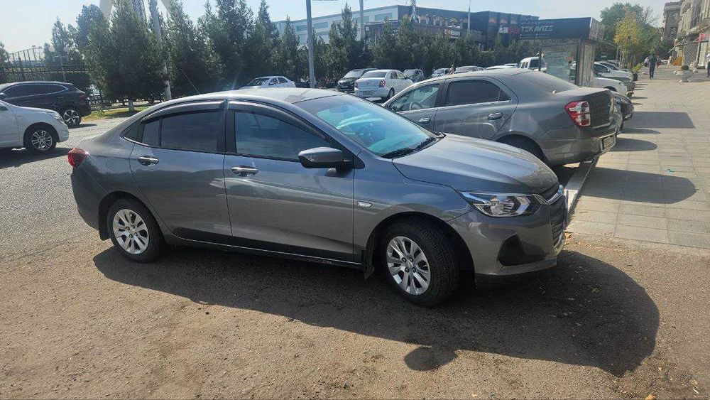 Продается  Onix 2023 года