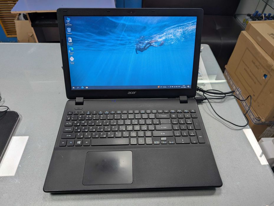 Ноутбук Acer Pentium N3710/4GB RAM/500GB HDD