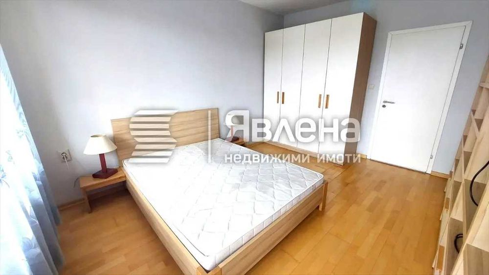 Дава се под наем Двустаен апартамент в София, Център - 60 кв.м за 498.27 € - Снимка #1