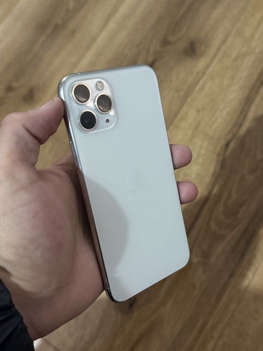 iPhone 11 Pro 256 gb aybi imeka bugan