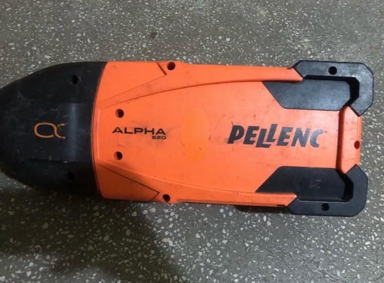 Trimer foarfeca gard viu Pellenc Helion Alpha+incarcator+baterie
