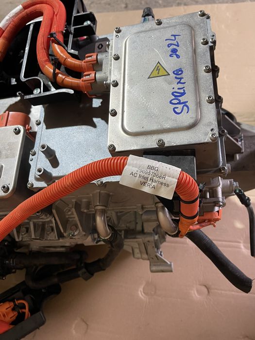 Invertor tensiune Dacia Spring modul electric 296056071R 0BCDCDC 2024