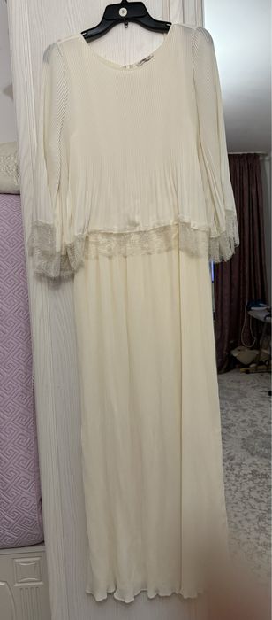 Продам платья.  В идеальном состоянии.