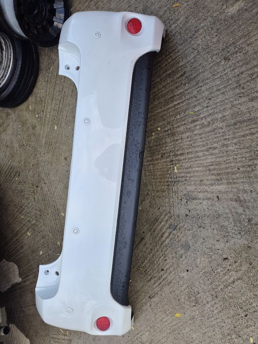 Bară Spate Completa Cu Senzori parc. Toyota Auris Facelift 2010-2012.